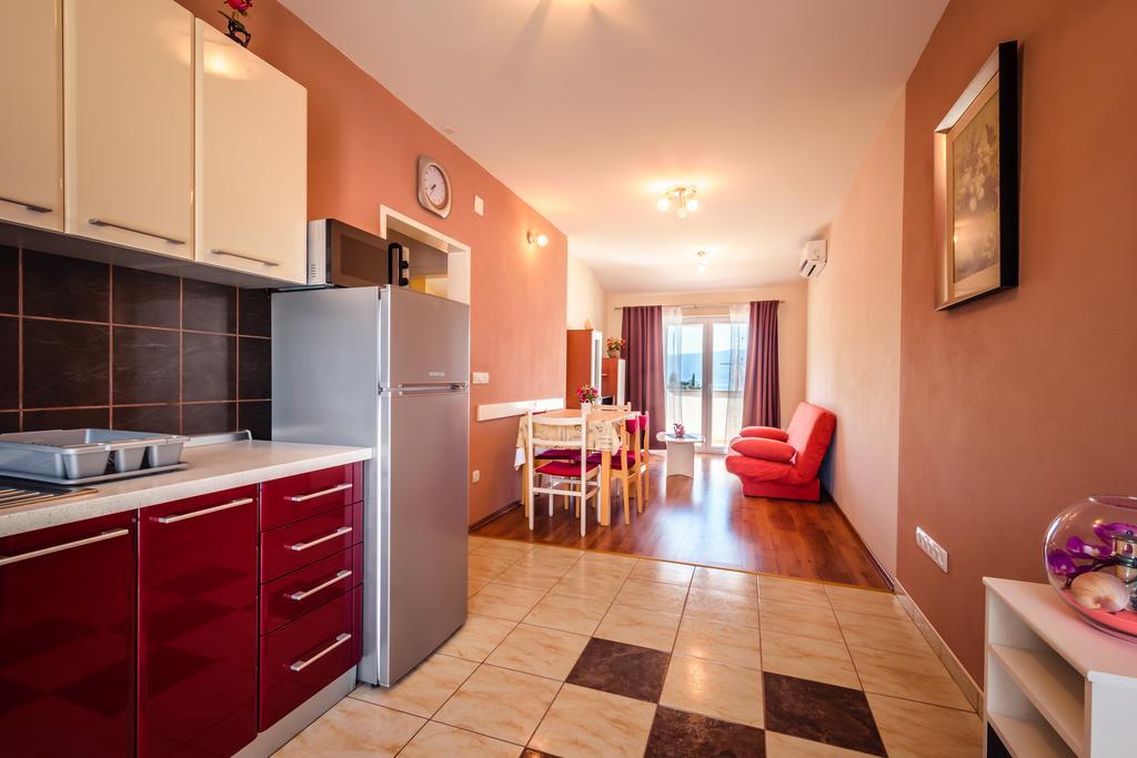 Apartments Galeb Blace Dış mekan fotoğraf