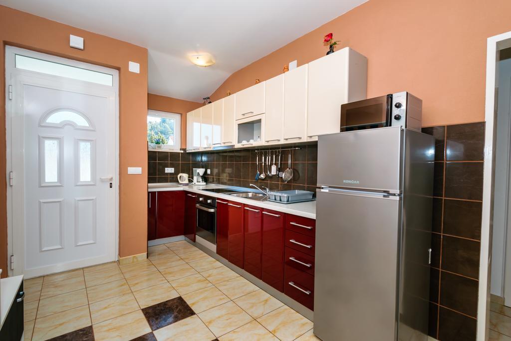 Apartments Galeb Blace Dış mekan fotoğraf