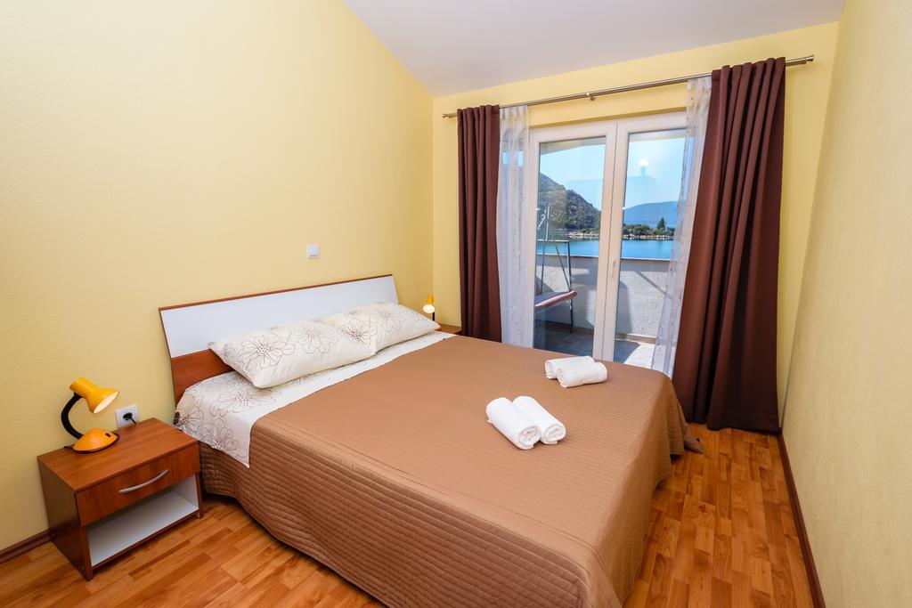 Apartments Galeb Blace Dış mekan fotoğraf