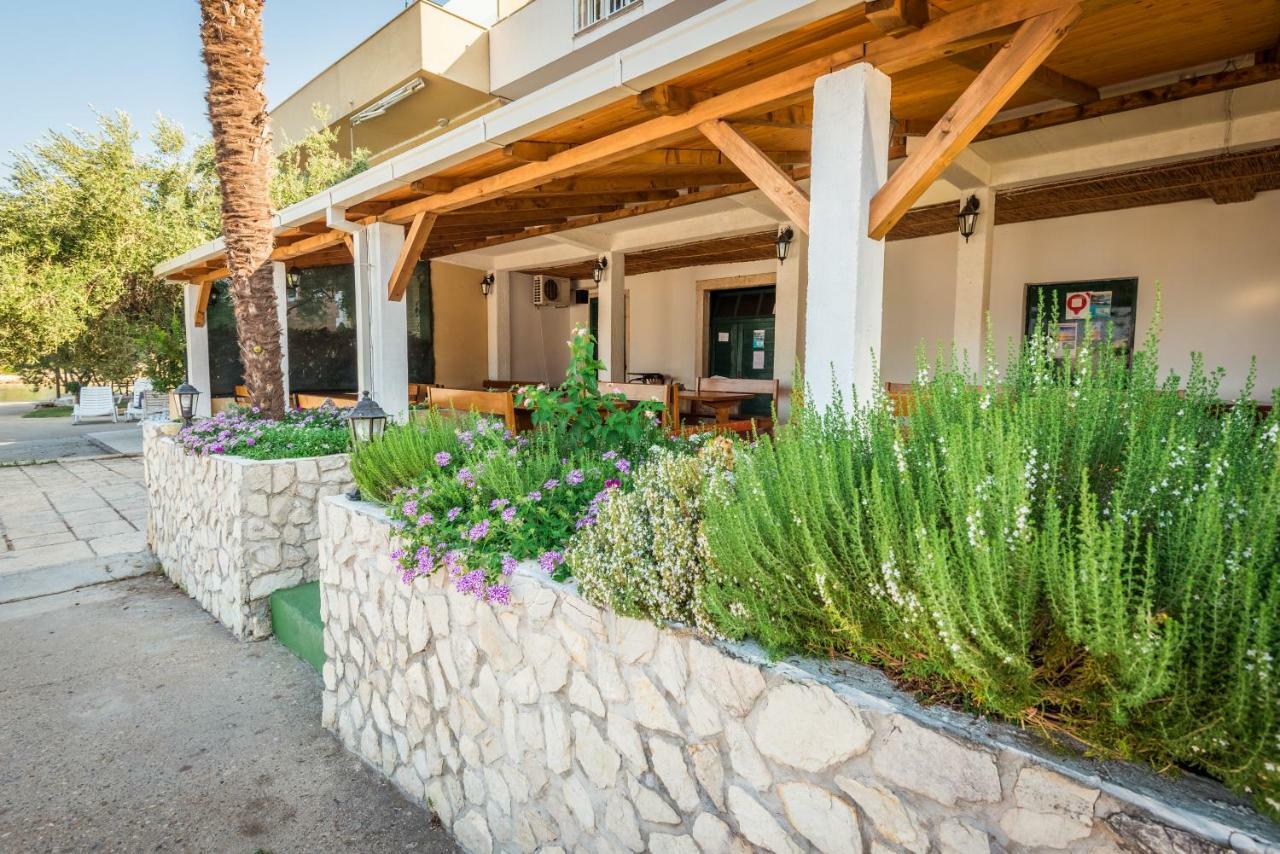 Apartments Galeb Blace Dış mekan fotoğraf