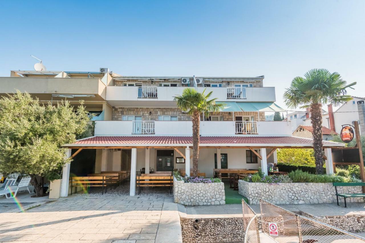 Apartments Galeb Blace Dış mekan fotoğraf